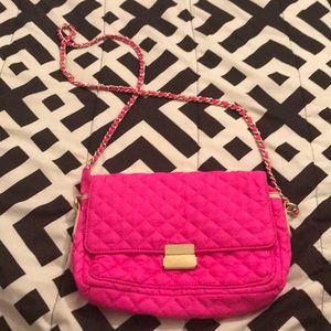 Chained Shoulder bag